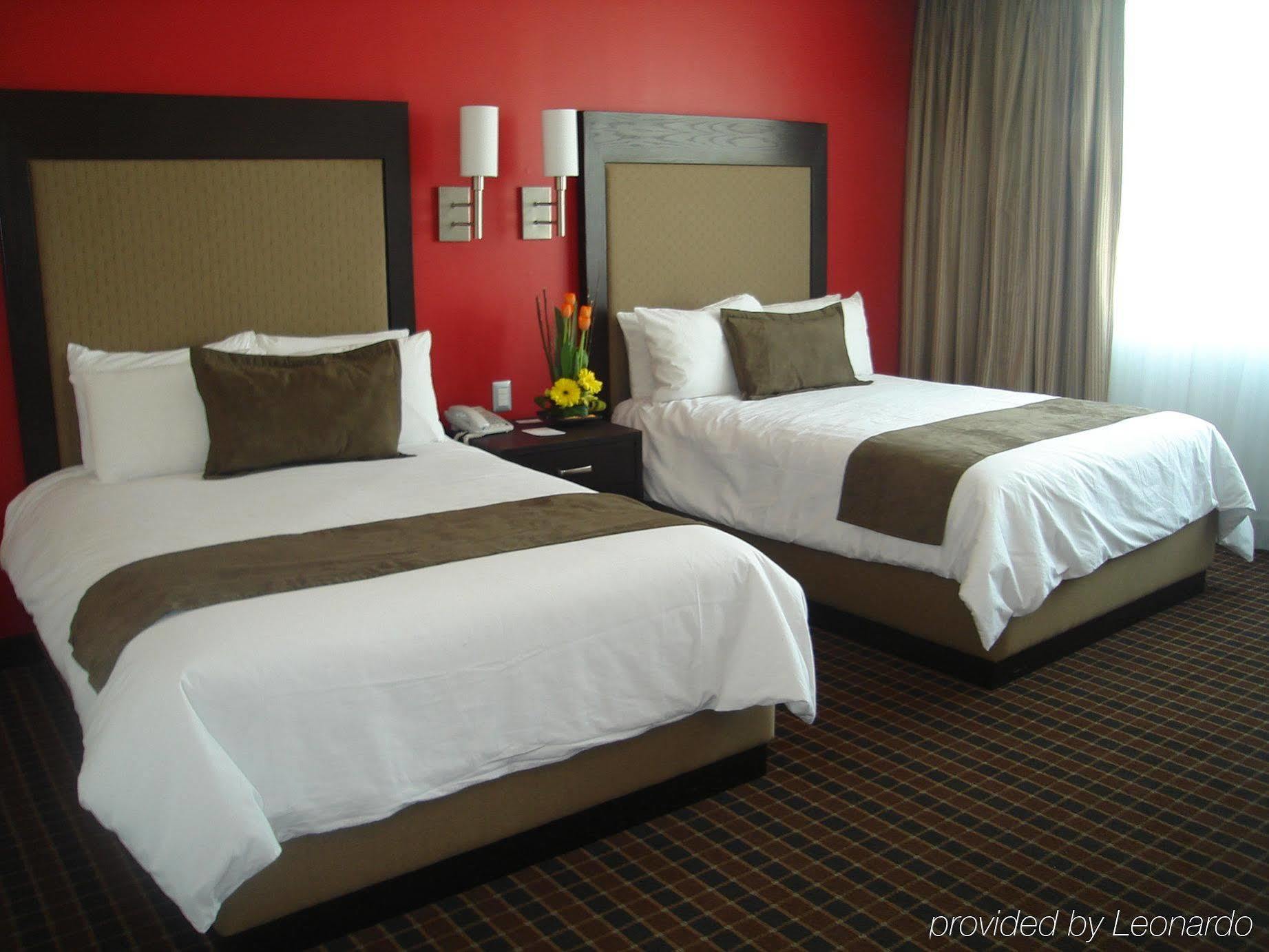 Hotel & Suites Pf Мехіко Номер фото
